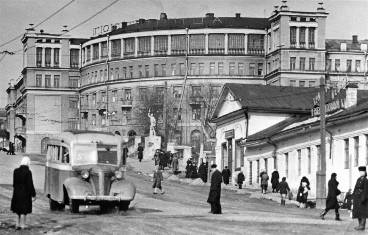 Ещё одно старое фото(1950е годы прошлого века) | Пикабу