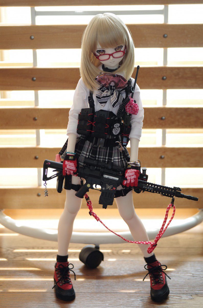 A collection of firearms dolls. - Jointed doll, A selection, Longpost