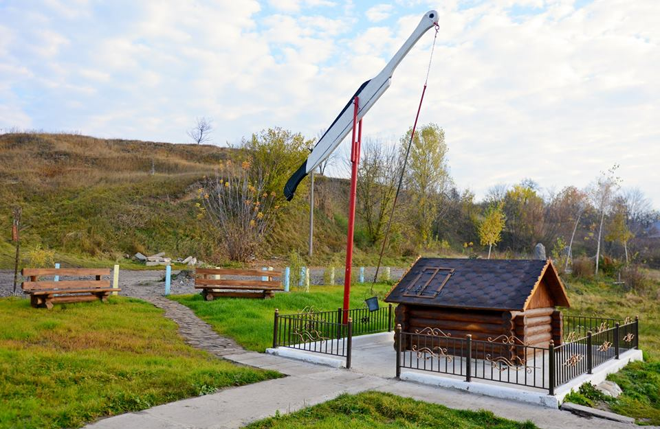 The villagers restored the ancient well Shiroka Krinitsa - My, Well, Pie in the sky, , , , Repair, , , Longpost