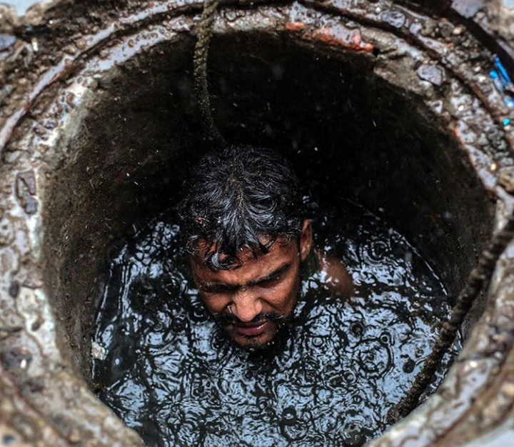 Dangerous job - My, India, Work, Plumber, Sewerage, , Longpost