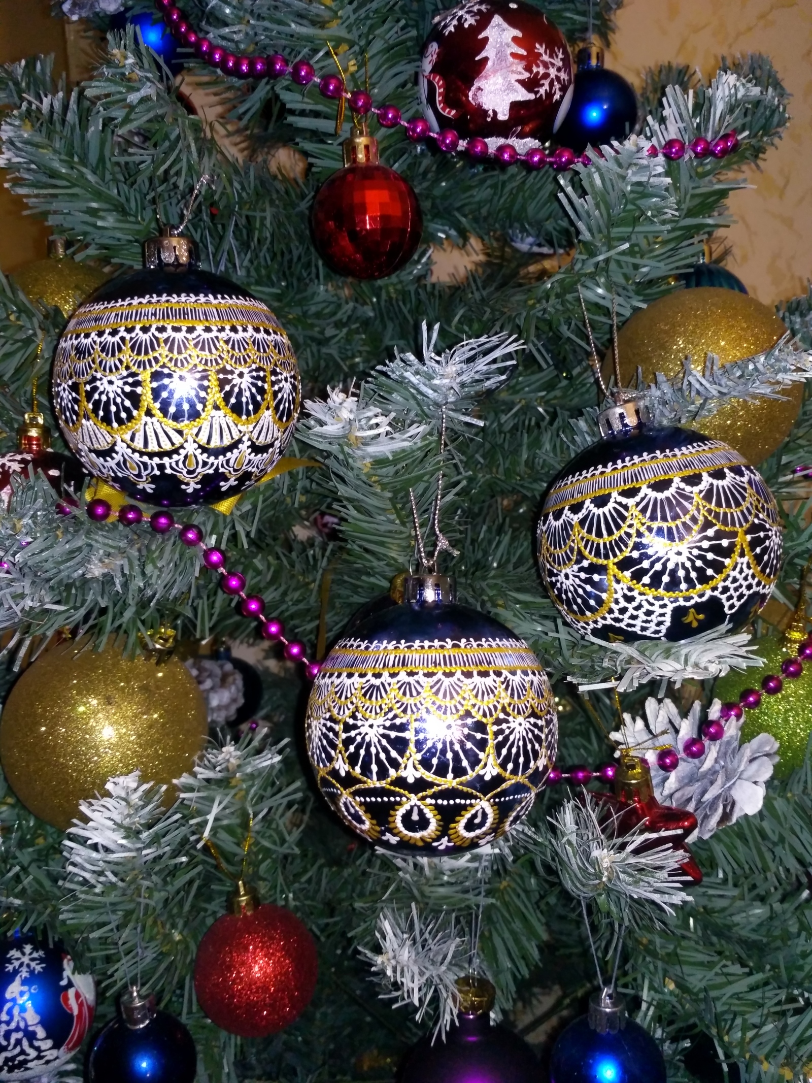 hand painted christmas balls - My, Painting on glass, Painting, Handmade, Christmas decorations, Dot painting, Longpost