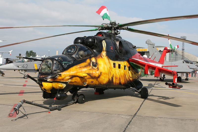 MI-24 in Kecel, Hungary. - My, Helicopter, Mi-24, Hungary, Longpost, Military equipment