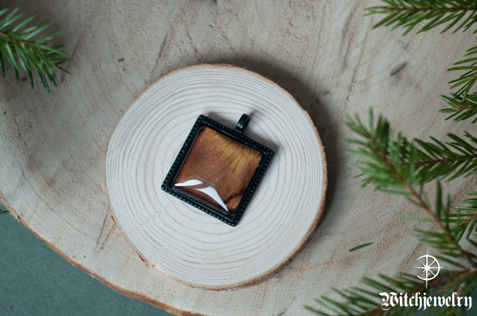 Square pendants with flower petals - My, Pendant, Epoxy resin, With your own hands, Needlework without process, Flowers, Decoration, Longpost