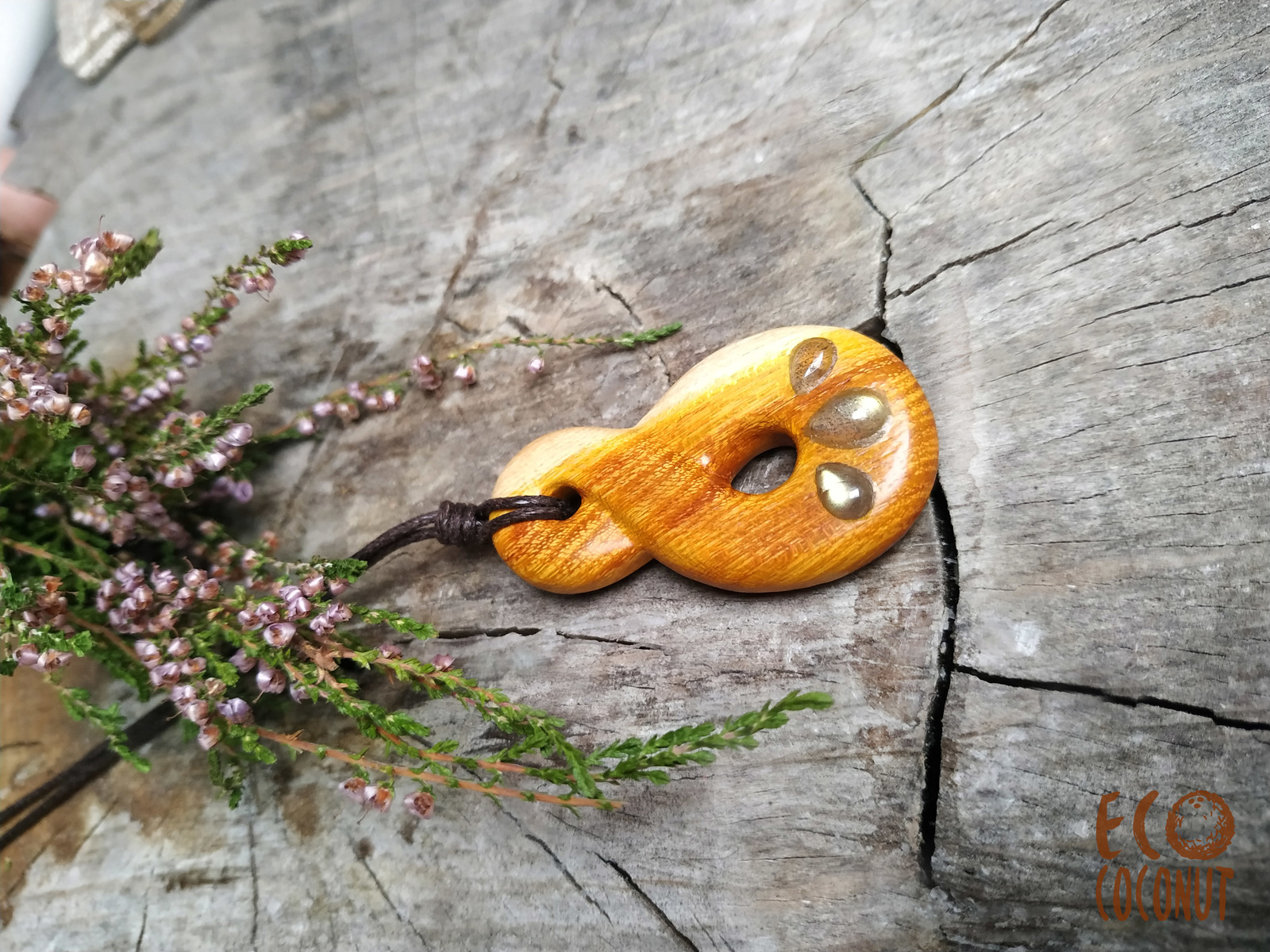 Pendant Infinity made of wood with natural stones - My, Needlework without process, , Maclure, Pendant, Wood ornaments, , Longpost