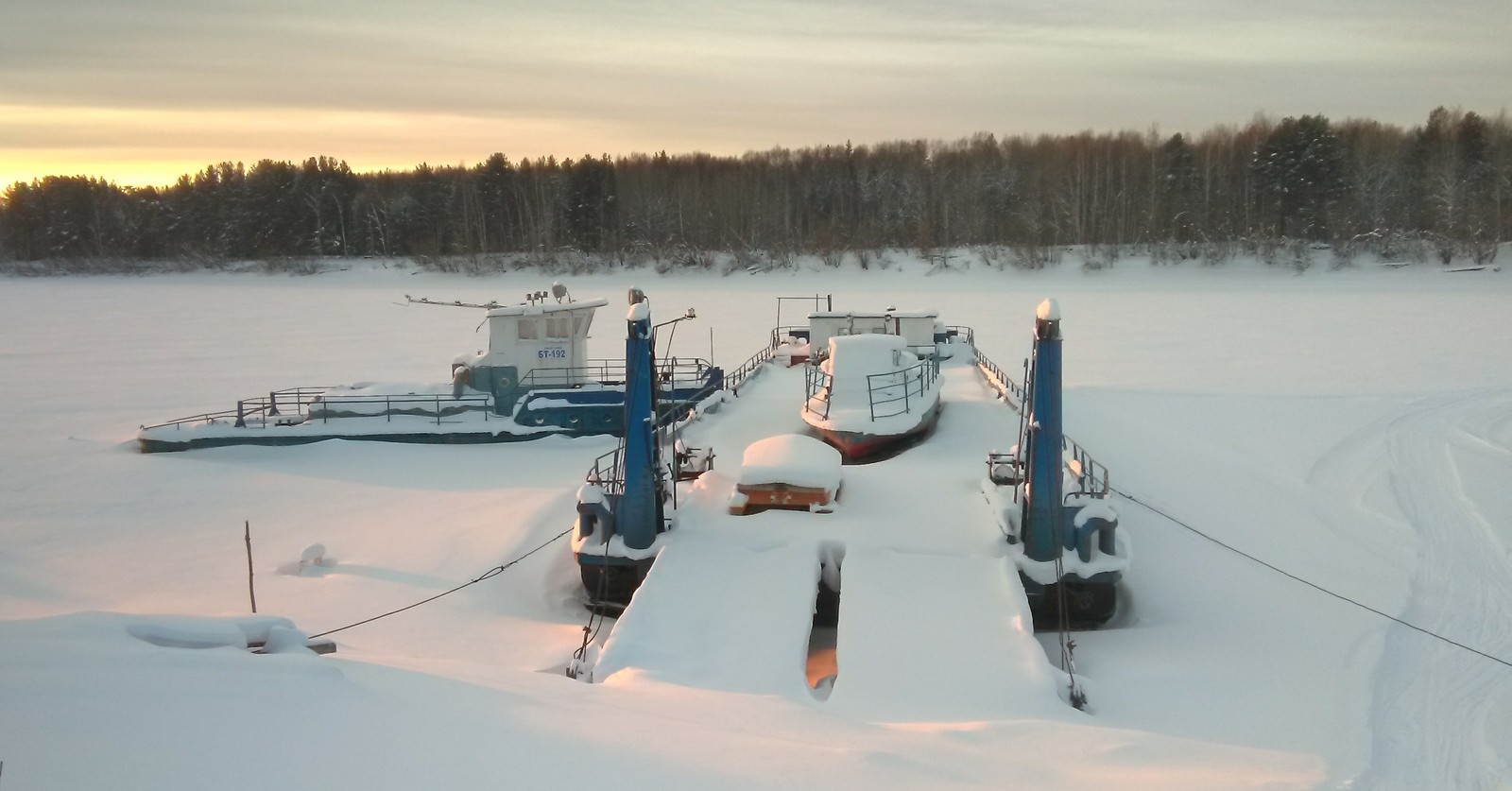 Winter sleep, three months before awakening - My, Winter, River, White boats, Longpost