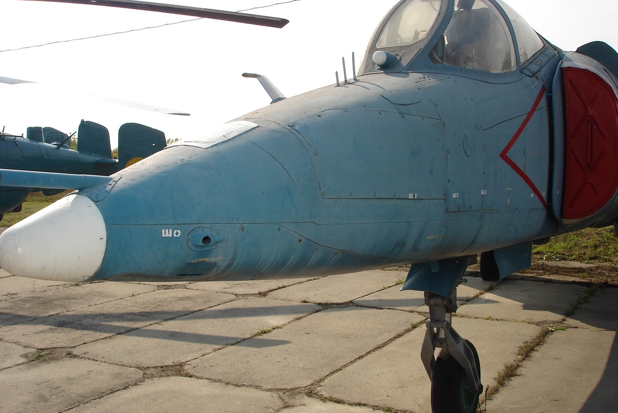 Як-38 .Вертикальный взлет советского "Харриера". | Пикабу