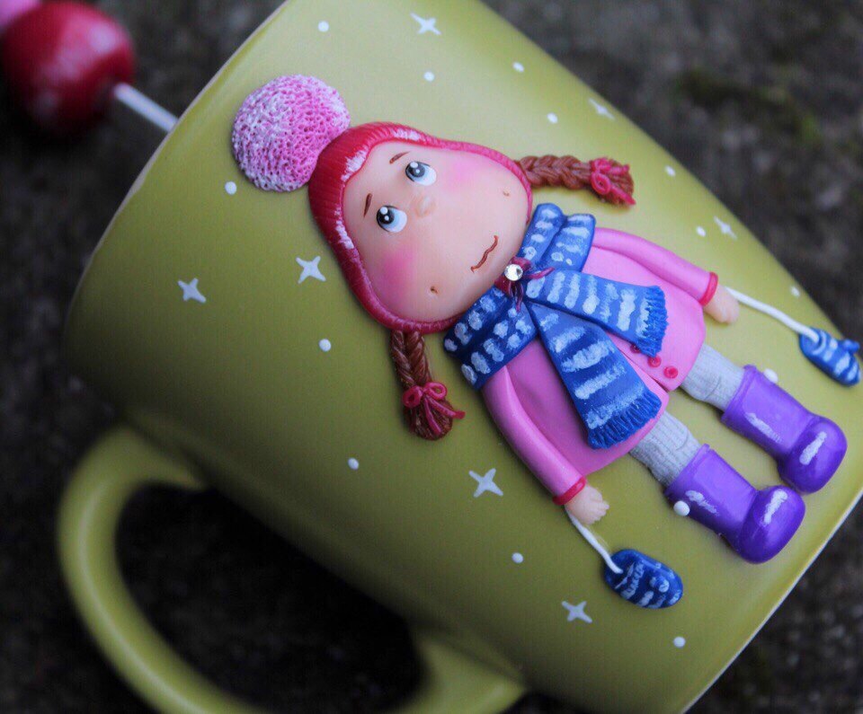 These funny girls were born from polymer clay on mugs - My, Needlework without process, , Mug with decor, Handmade, Needlework, Polymer clay