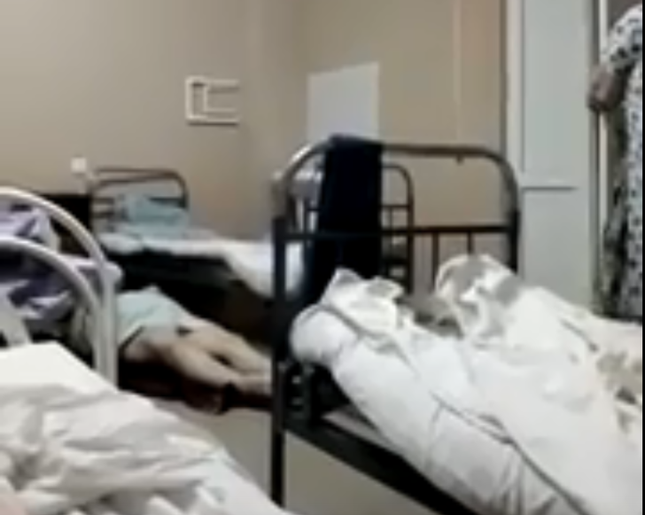 In the Sterlitamak hospital, the patient lay on the floor for an hour and a half - Sterlitamak, Bashkortostan, The medicine, Hospital, Video, Negative