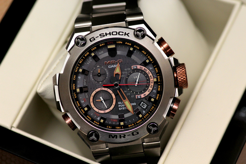 g shock g1000