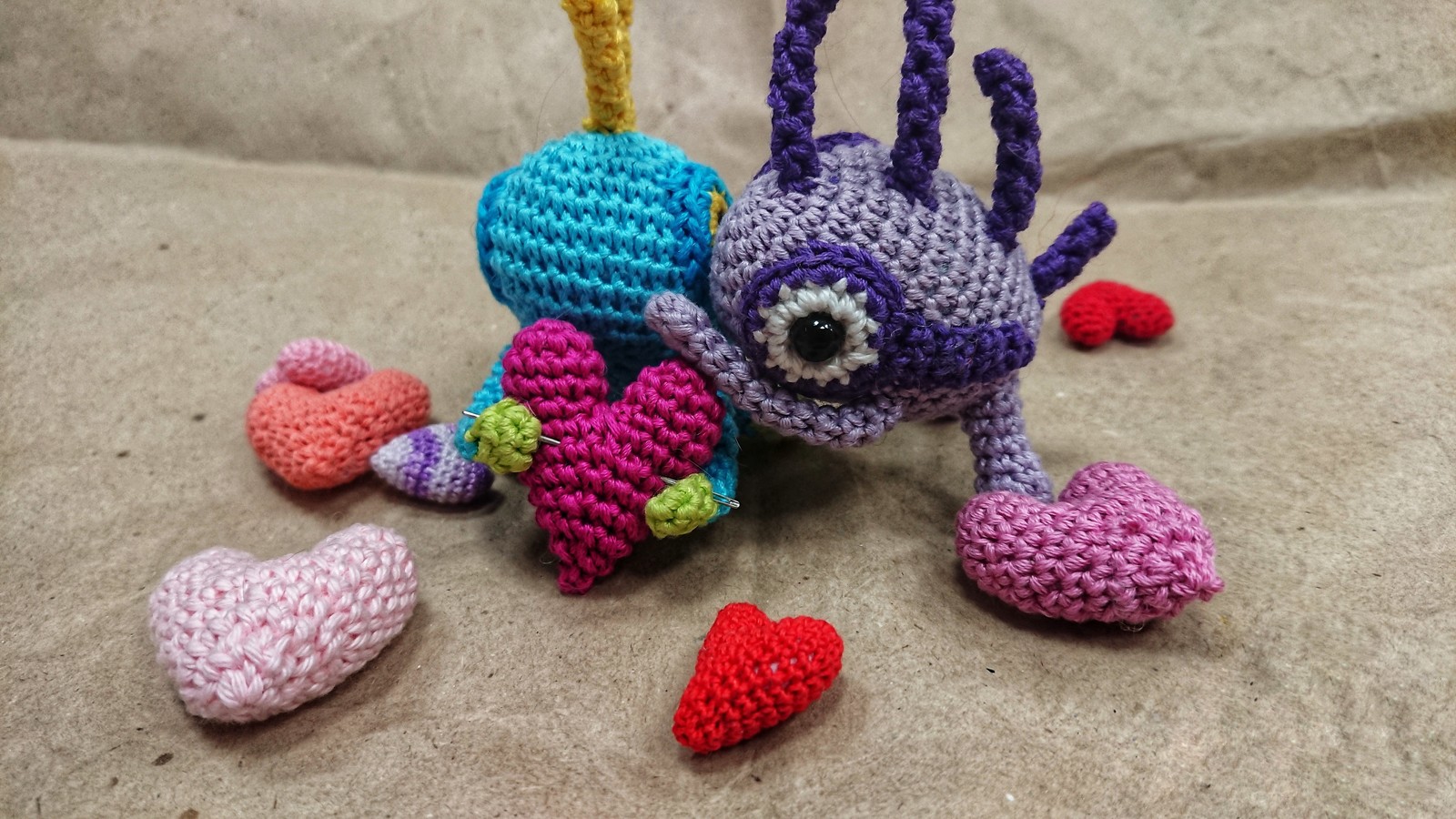 And murlocs are at the mercy of Love Fever :3 - My, Murlocs, Knitting, World of warcraft, The 14th of February, Valentine's Day, love fever, Longpost