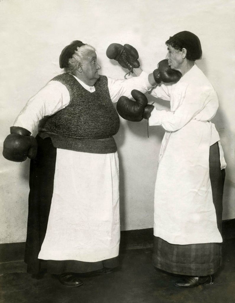 Women's boxing at the beginning of the last century is senseless and merciless. - Boxing, Women's boxing, Images, Vintage, Old photo, Longpost