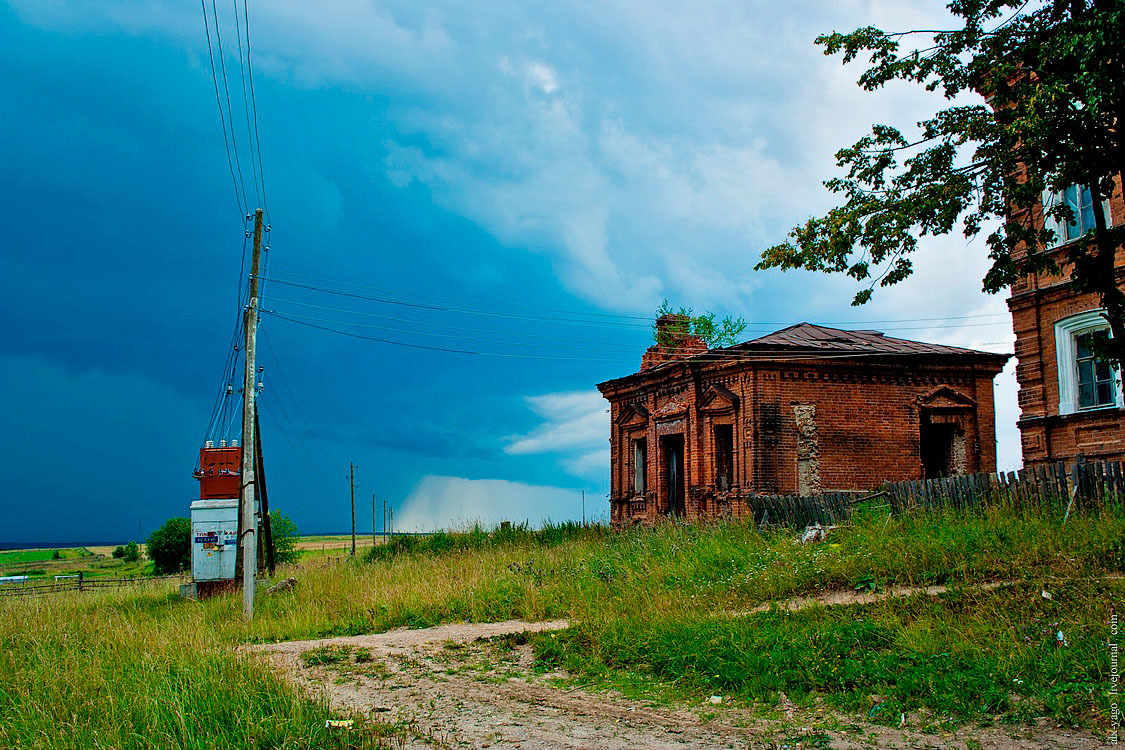 Путешествие в сердце пармы. Глава 2. Ныроб, Искорское городище и Искор. |  Пикабу