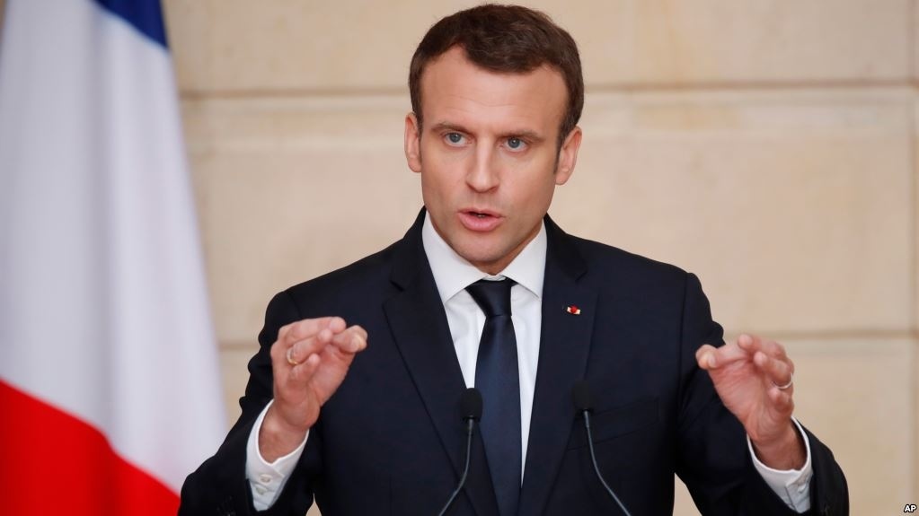 Президент Франции проведет дебаты на Twitch | Пикабу