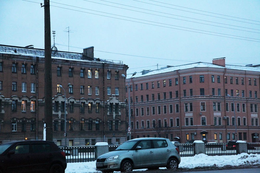 Petersburg hydra. - My, Saint Petersburg, Winter, Frazil, Utility services, Sosuli, Longpost, Ice, Icicles