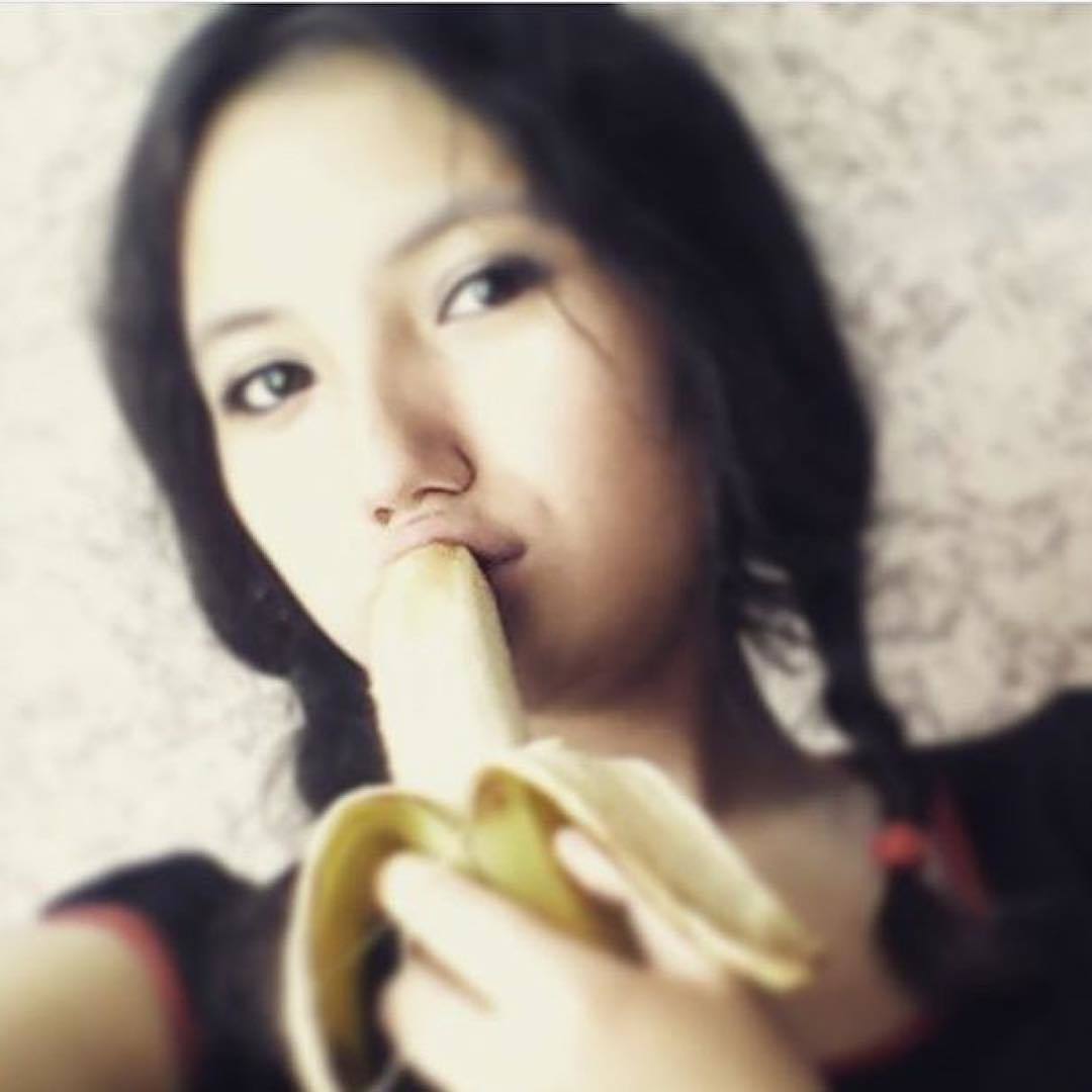 Banana Challenge - Challenge, Banana, Girls, GIF, Video, Longpost