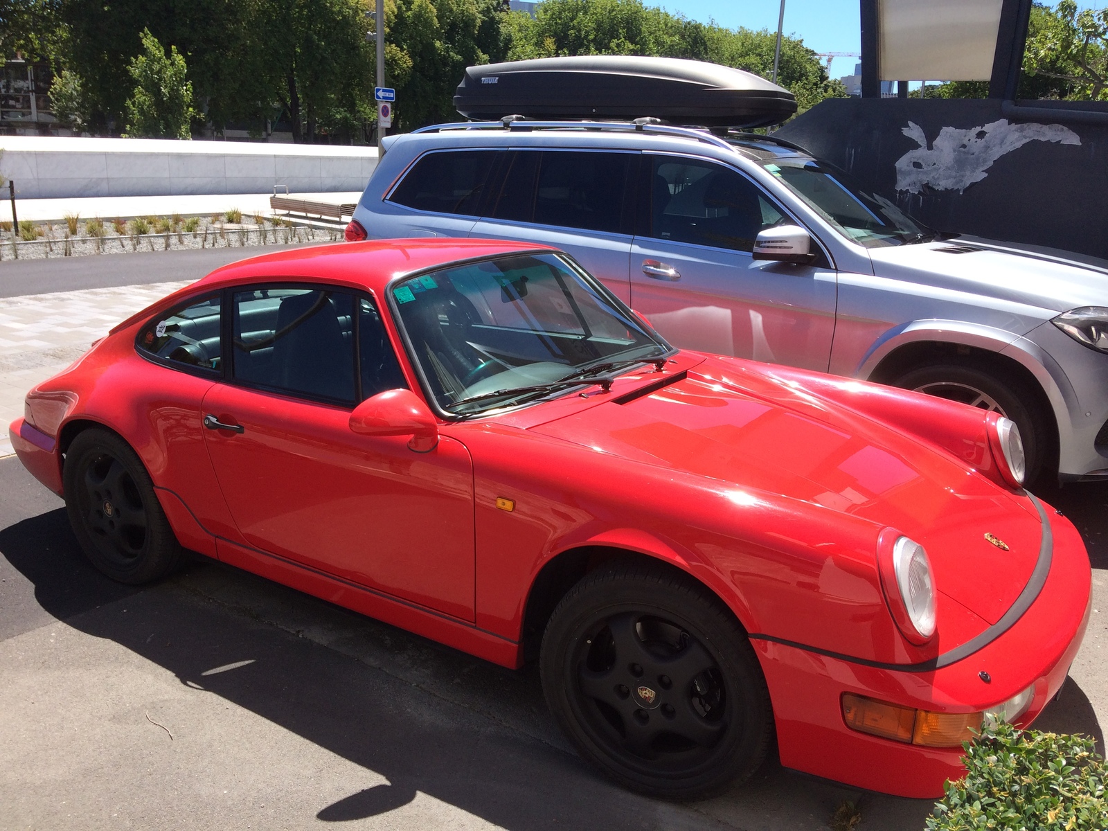 Porsche 911 Carrera 4 - икона в среде спорткаров. Самобытный изысканный  дизайн, чистая мощь... Это авто - настоящий дрим-кар для ценителей. | Пикабу