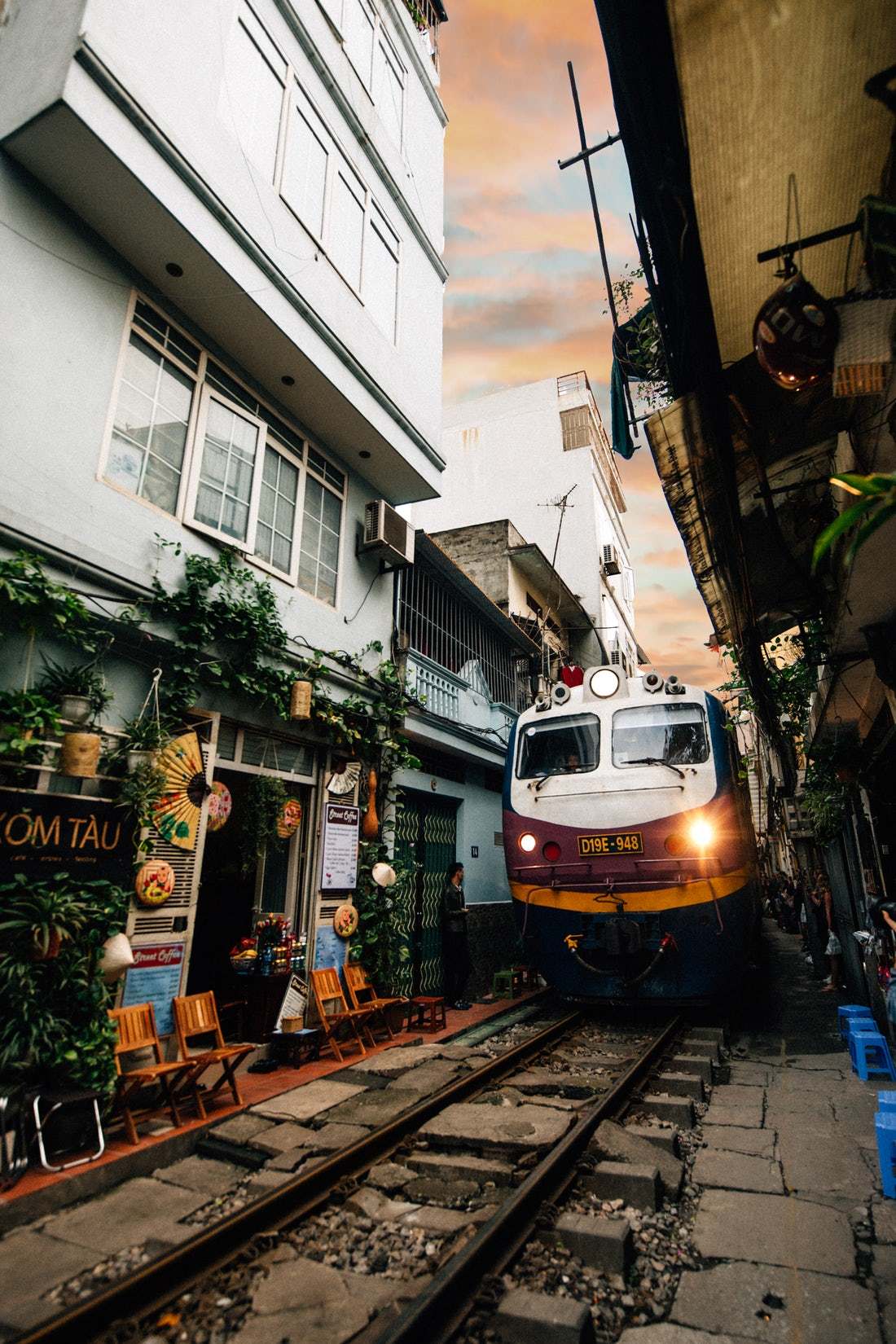 Arrival of the train - Railway, Hanoi, Vietnam, Longpost, The photo, A train