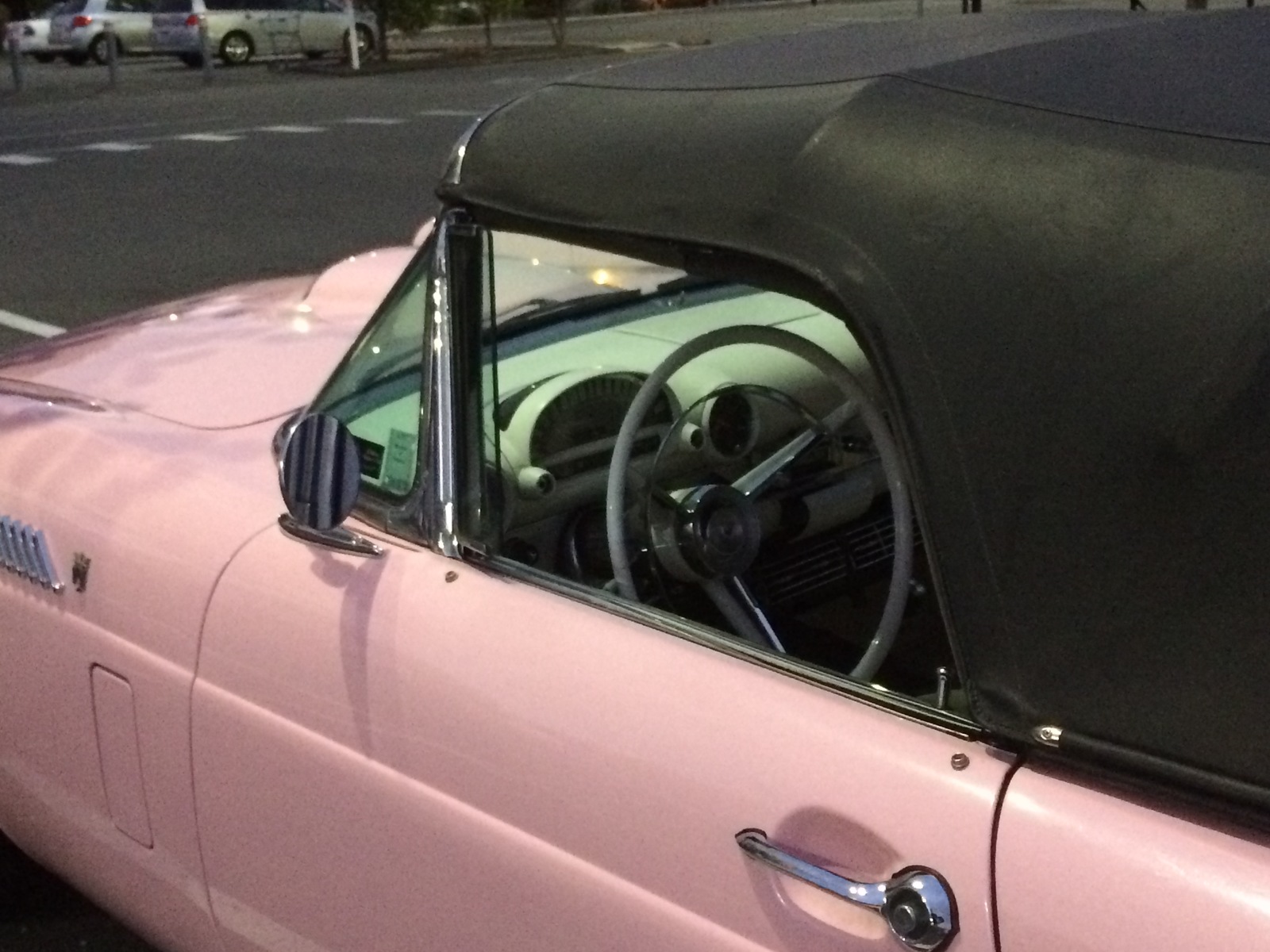 A delightful 1955 Ford Thunderbird. Had Dial-o-Matic electric seats that went backwards when the ignition was off, making getting in and out easier. - My, Ford Thunderbird, Automotive classic, American auto industry, Longpost