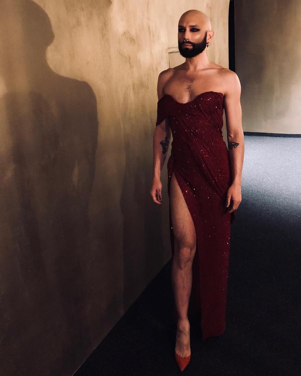 Today at the opening of the Vienna Ball - Viennese Ball, People, Longpost, Conchita Wurst