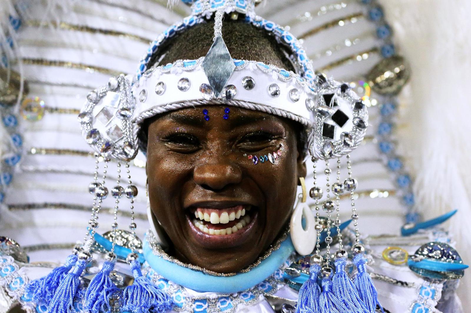 How is the Brazilian carnival - Carnival, Rio de Janeiro, Brazil, The photo, Costume, Dancing, Longpost