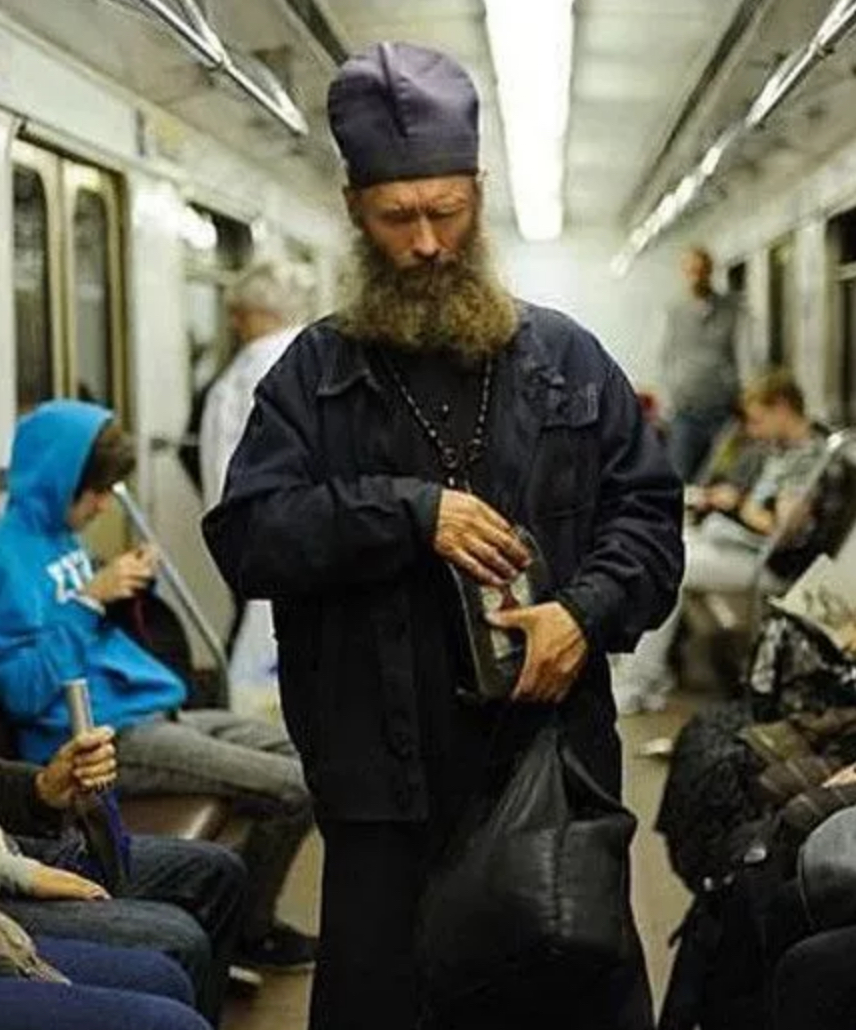 Modern beggars in the subway and train stations. - Beggars, Beggars on the subway, , Longpost, Beggars