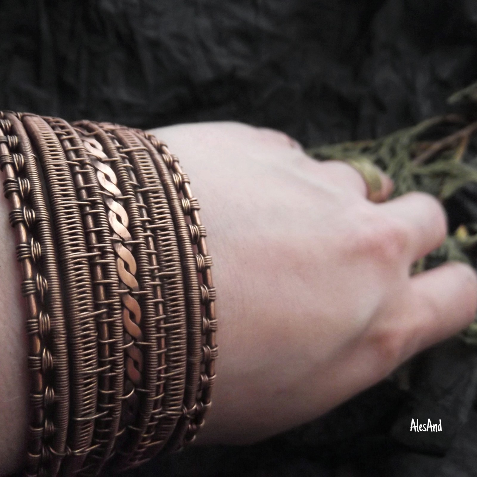 Wide copper bracelet. - My, Handmade, Wire wrap, Decoration, Copper, Needlework without process, Longpost