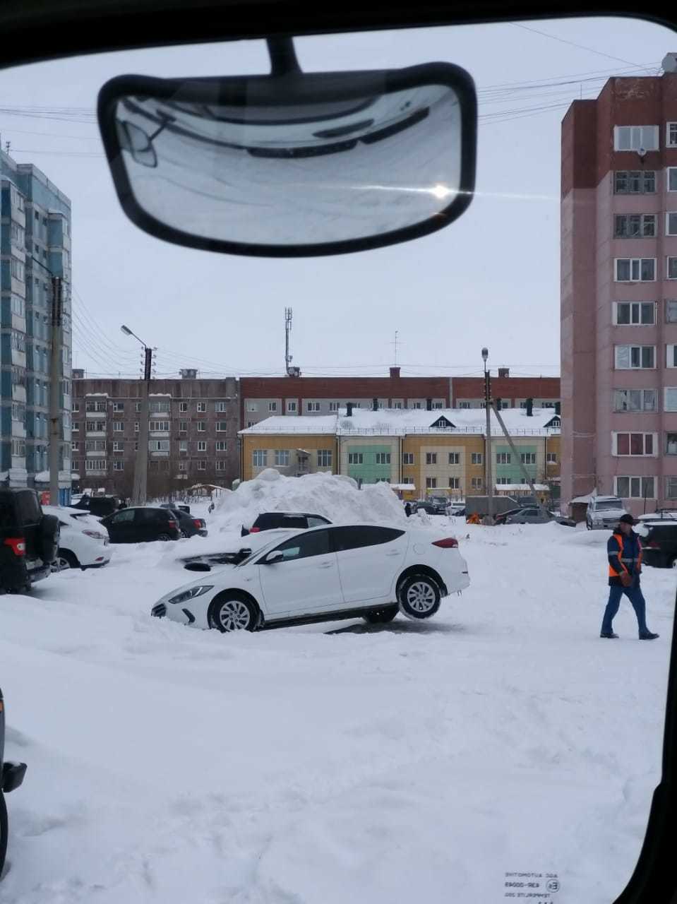 Какой-то странный день сегодня в новом уренгое. | Пикабу