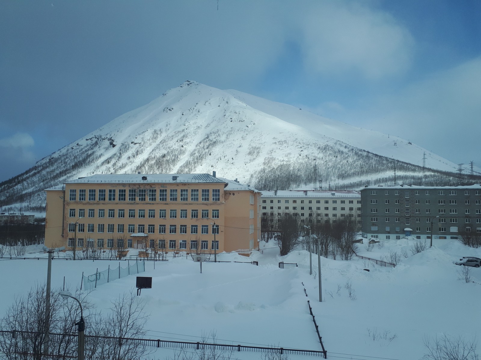 Beautiful Kukisvumchorr - Snowboard, The mountains, Ski resort, Khibiny, Spring, Bliss, Snow, Snowfall