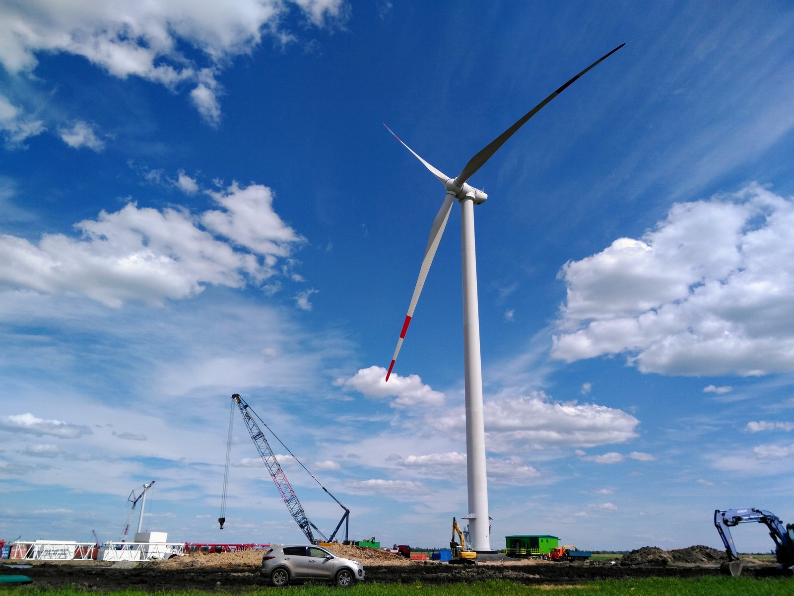 The first mill is ready - My, Mobile photography, The photo, Summer, Sky, Windmill, beauty, Height, Ulyanovsk region, Wind generator