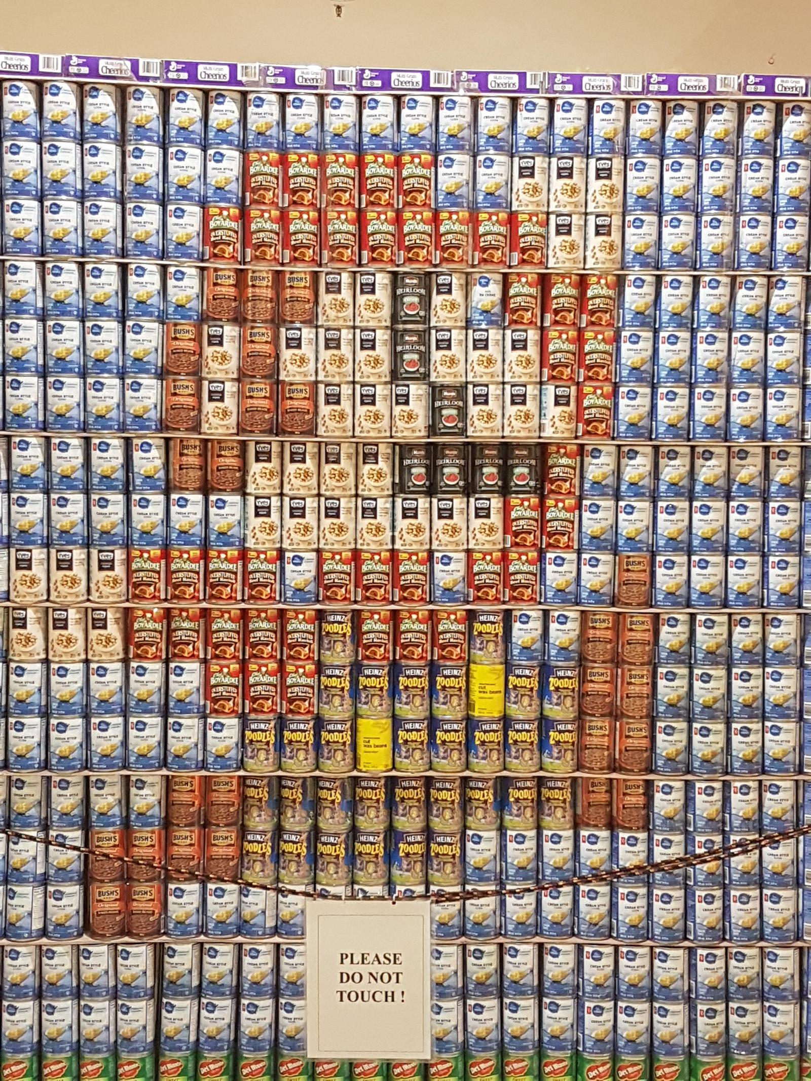 In the supermarket - Supermarket, Score, Canned food, Mosaic, Mario, Super mario