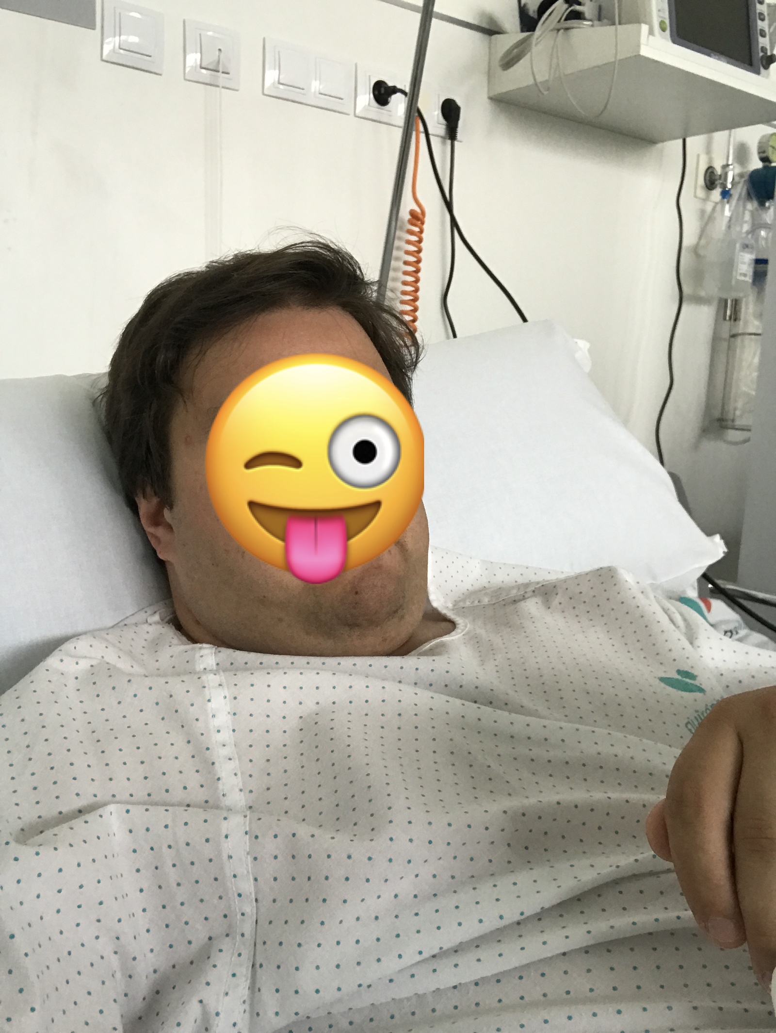 How I broke my arm in Spain - My, Spain, The medicine, Ambulance, , Longpost