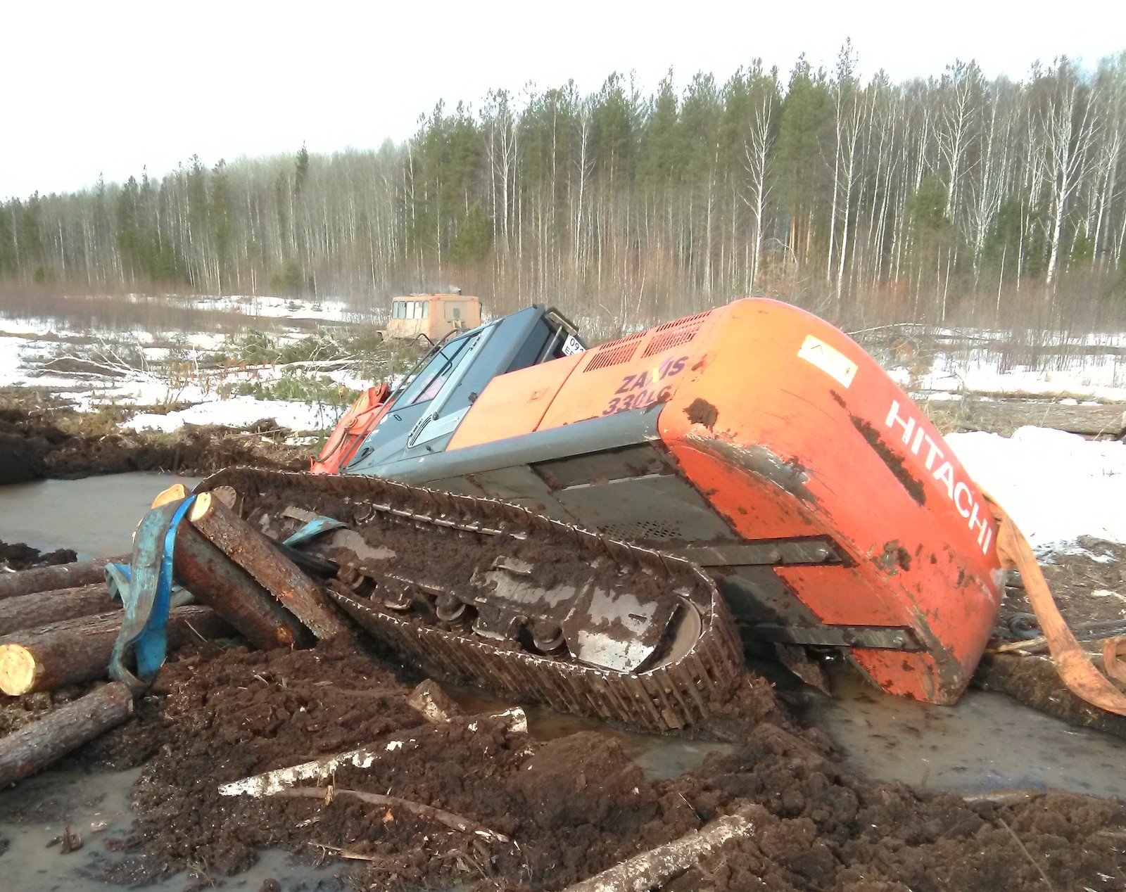 Oh, it's hard work... - My, Excavator, The rescue, Swamp, Longpost