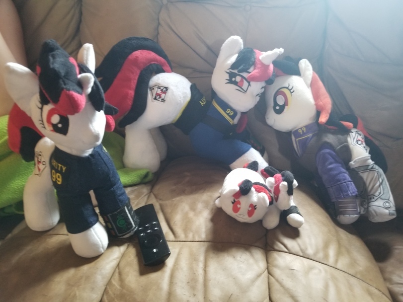 Alcoholic and jerk plush version. - Fallout: Equestria, Foe: Project Horizons, My little pony, Original character, Blackjack MLP, MLP Blackjack