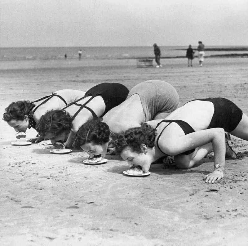 Соревнования по поеданию малинового пирога. 1937 г. - История, И конкурсы интересные, Тамада