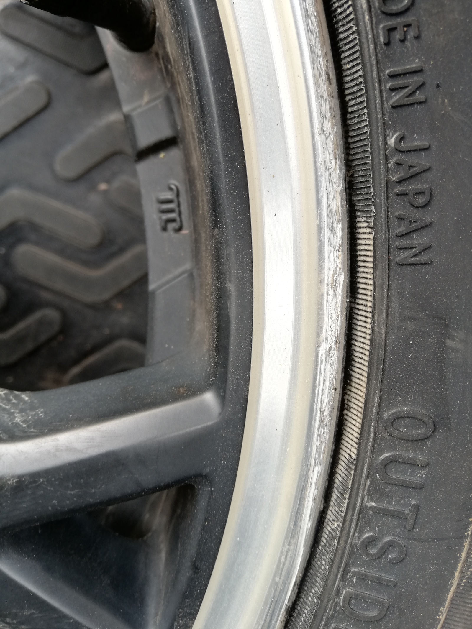 Ruined wheels in a tire shop, please help! - My, No rating, Tire service, Tula, Longpost