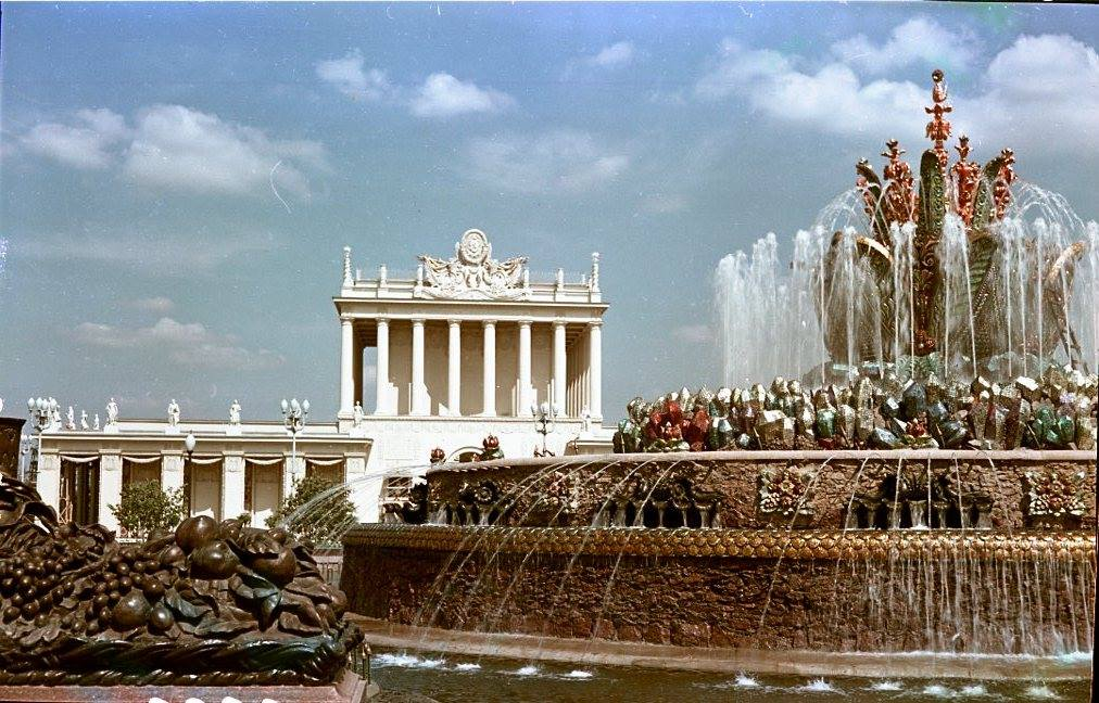 Fountain restored at VDNKh... - Moscow, VDNKh, Restoration, Fountain, Muscovite Studies