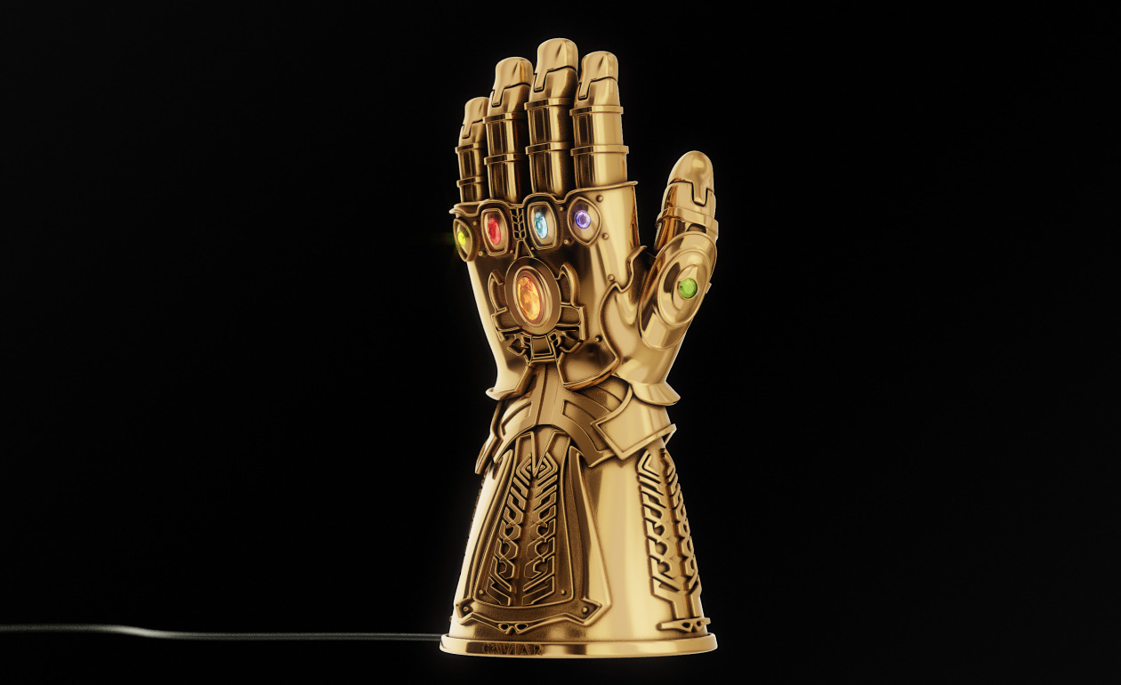 For iPhone owners, they prepared the Infinity Gauntlet for 500,000 rubles - Avengers, Thanos, Infinity Gauntlet, iPhone, Apple