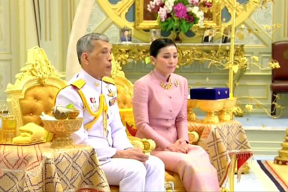 A man fulfilled the dream of many military men - he was able to become a general in the truest sense of the word! - General, Thailand, Monarchy, Wedding, news, Longpost, Maha Vajiralongkorn