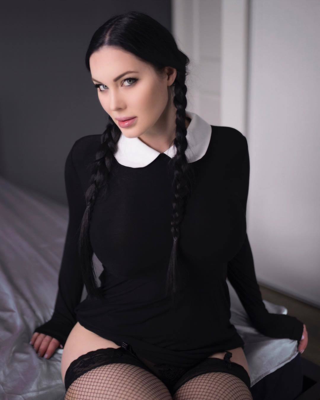 Wednesday Adams. - NSFW, Cosplay, Wensday Addams, The Addams Family, Sexuality, Beautiful girl, Longpost