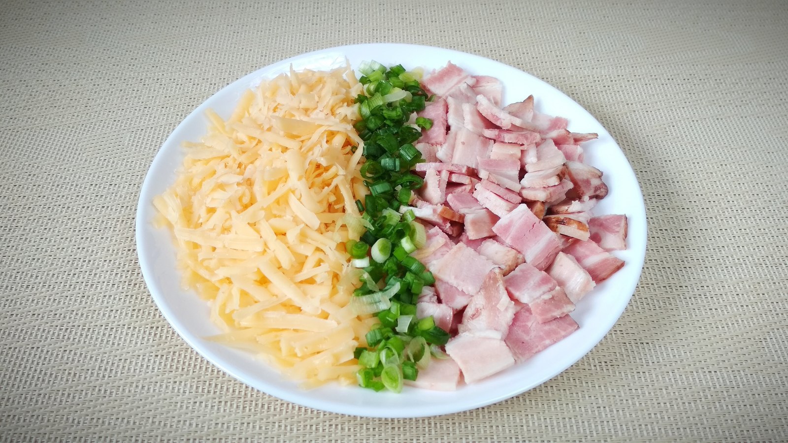 A chic appetizer from ordinary products! - My, Recipe, Chew-Ka!, Cheese, Potato, Bacon, Longpost, Snack, Cooking