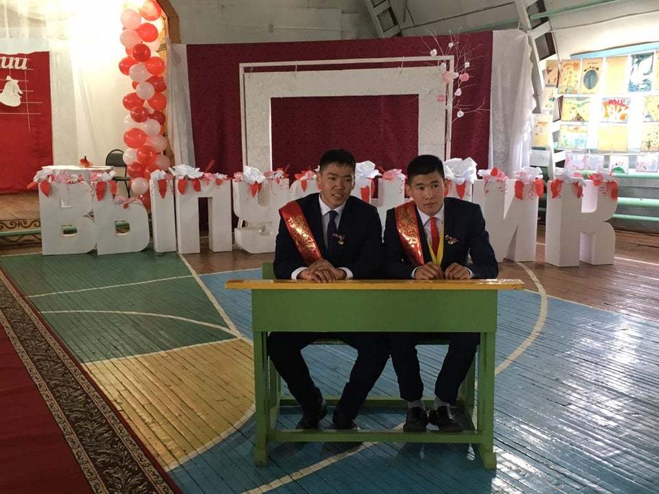 All graduates of one Yakut village in Ust-Aldan ulus - High school graduation, School, The photo