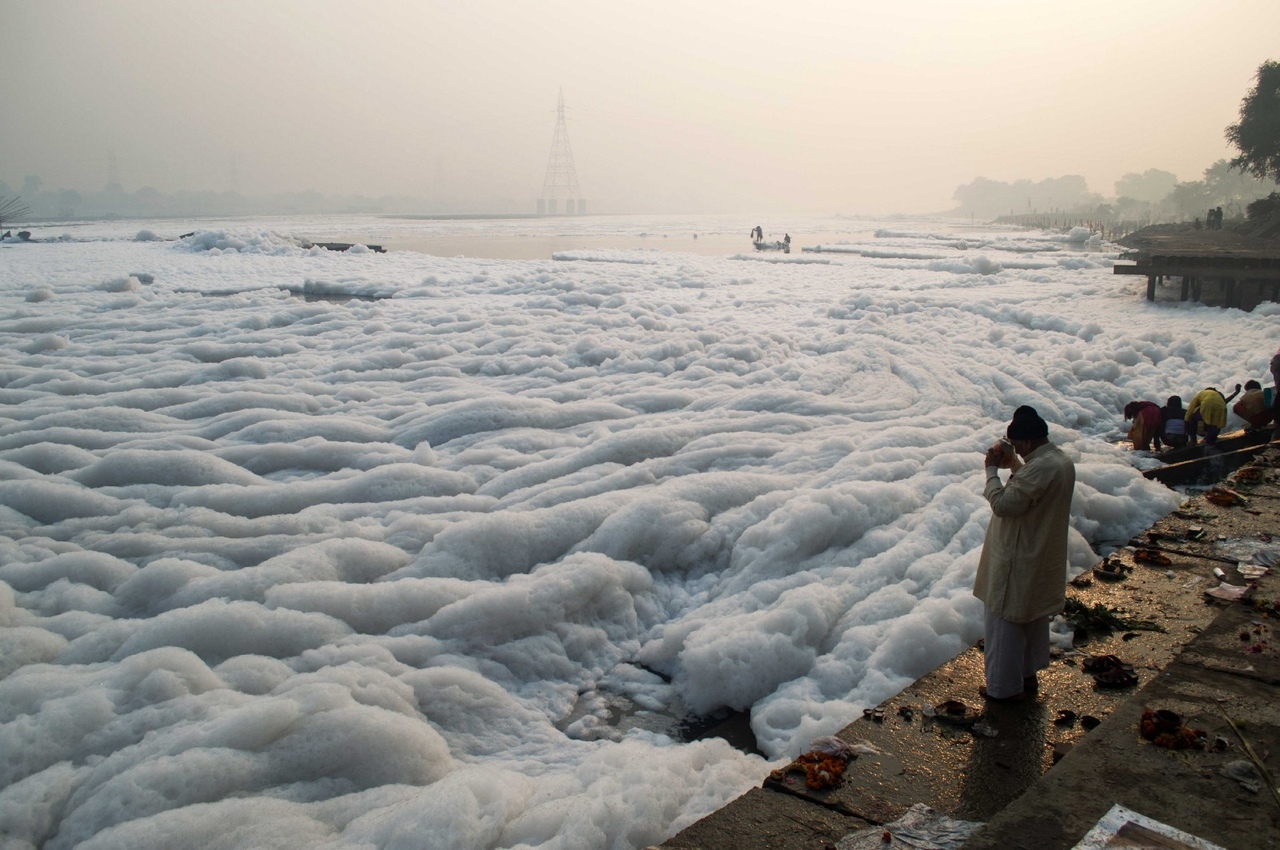 sacred foam - Ecology, River, India, Pollution, Ecosphere, Longpost, Yamuna, Civilization, Krishna