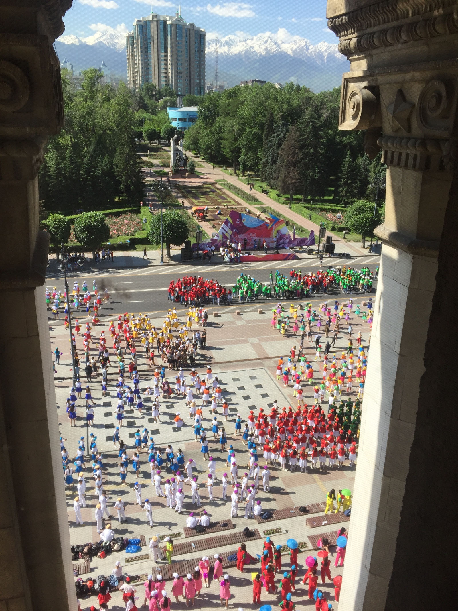 Friday morning. - My, The photo, Interesting, Almaty, Holidays, Children