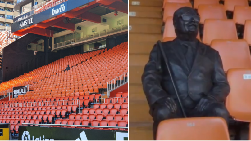 The football club erected a statue on the seat of its deceased fan - Football, Valencia, Stadium, Monument, Memory, Болельщики, Death