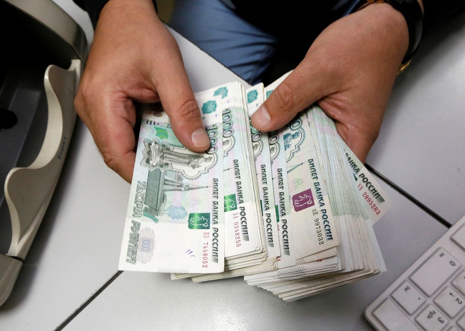 Не в состоянии оплачивать кредит