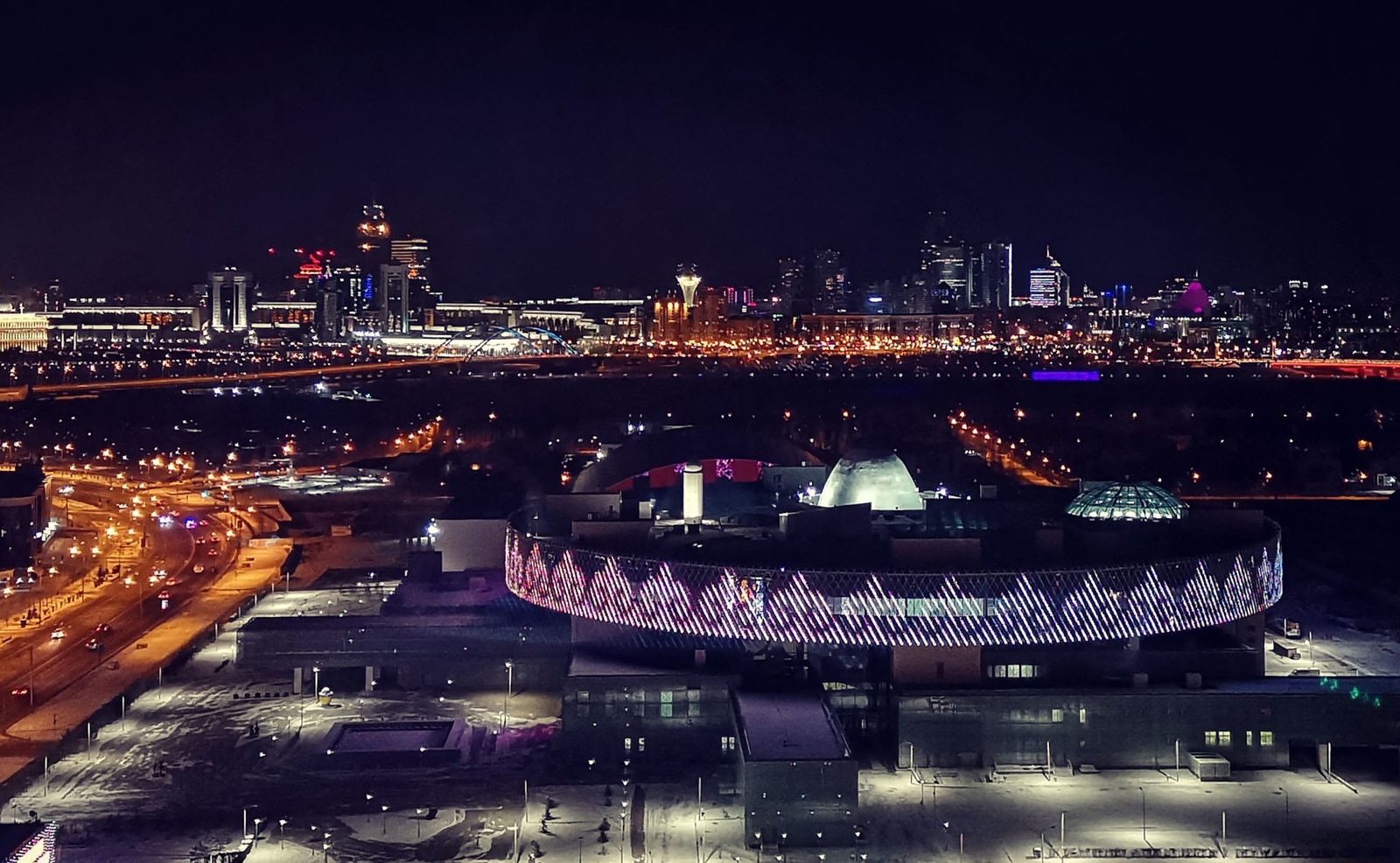Астана ночью