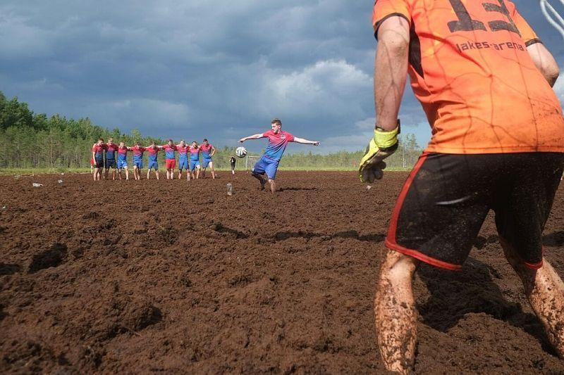 How were the competitions for the Cup of Russia in swamp football - Football, , Competitions, Games, Longpost