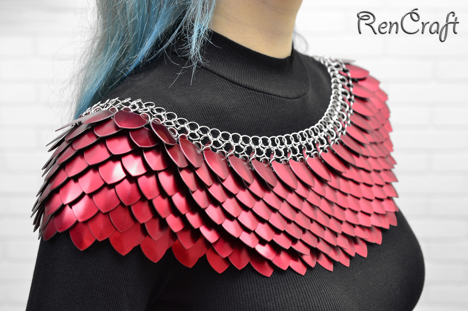 Bright scaly collar - My, Needlework without process, Longpost, Chain mail jewelry, Decoration, Armor, Shoulders, Scales