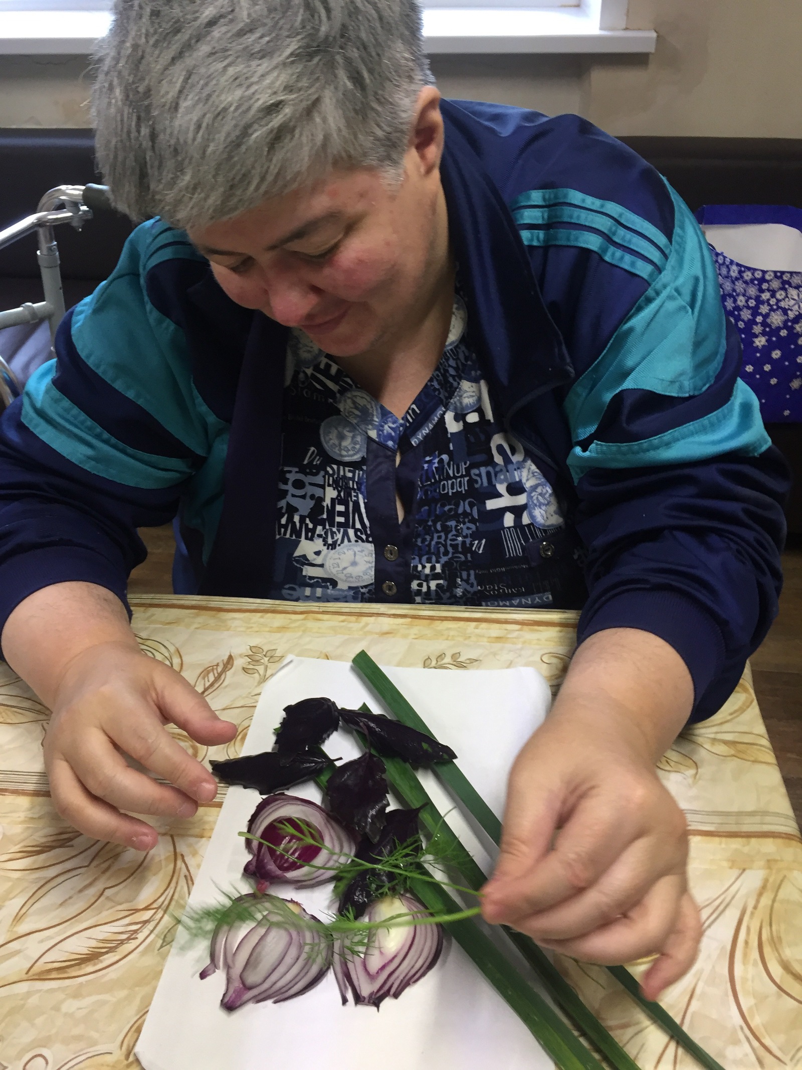 The hidden beauty of onions - My, Nursing home, Grandmother, Crafts, Natural materials, Longpost