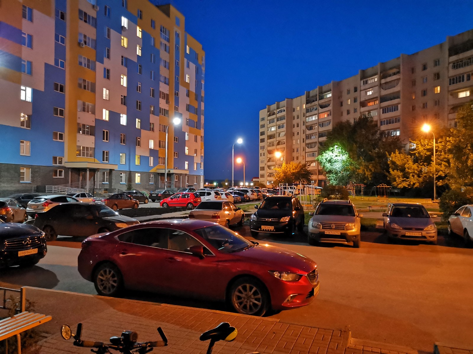 Night sketches - My, Mobile photography, Huawei mate 20, Night, Fountain, Video, A bike, Longpost, Dzerzhinsk